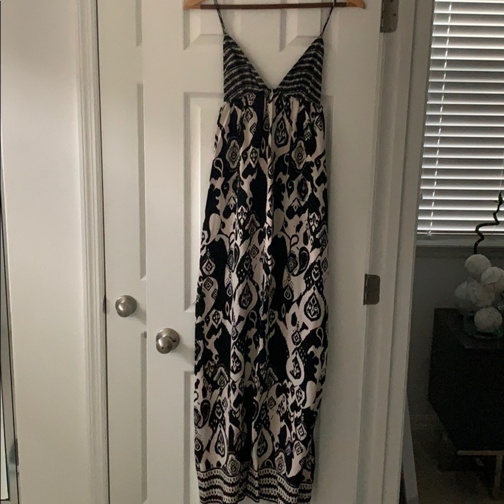 Black and cream pattern maxi dress